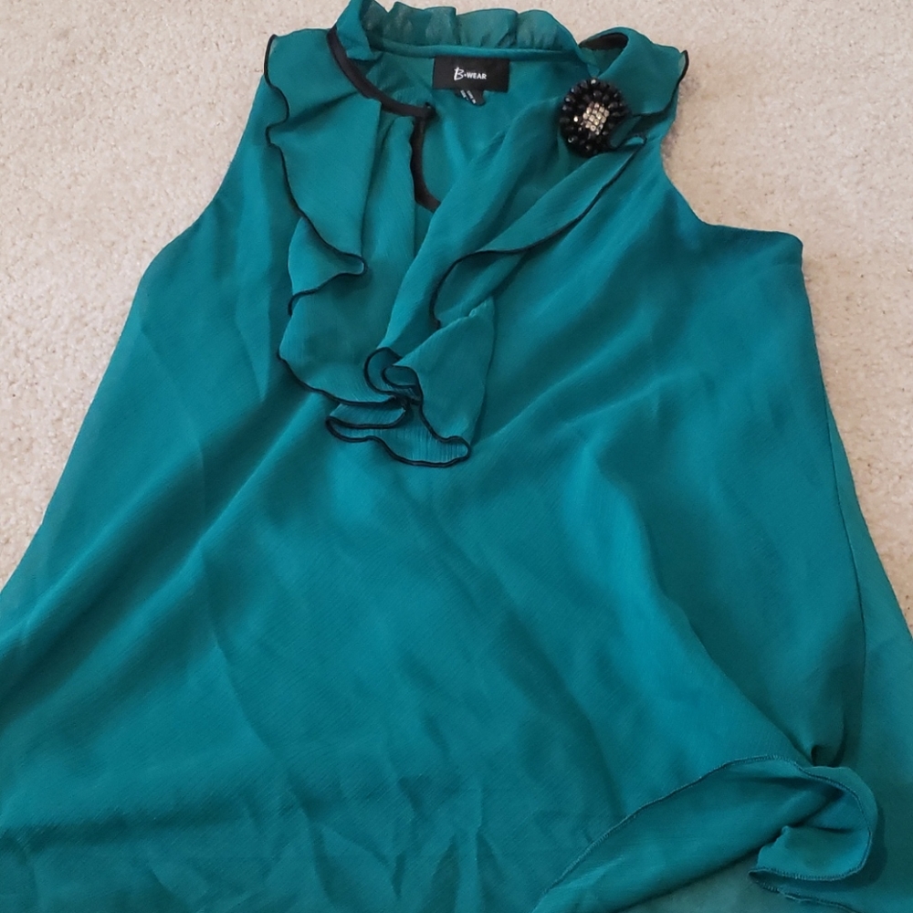 A green blouse